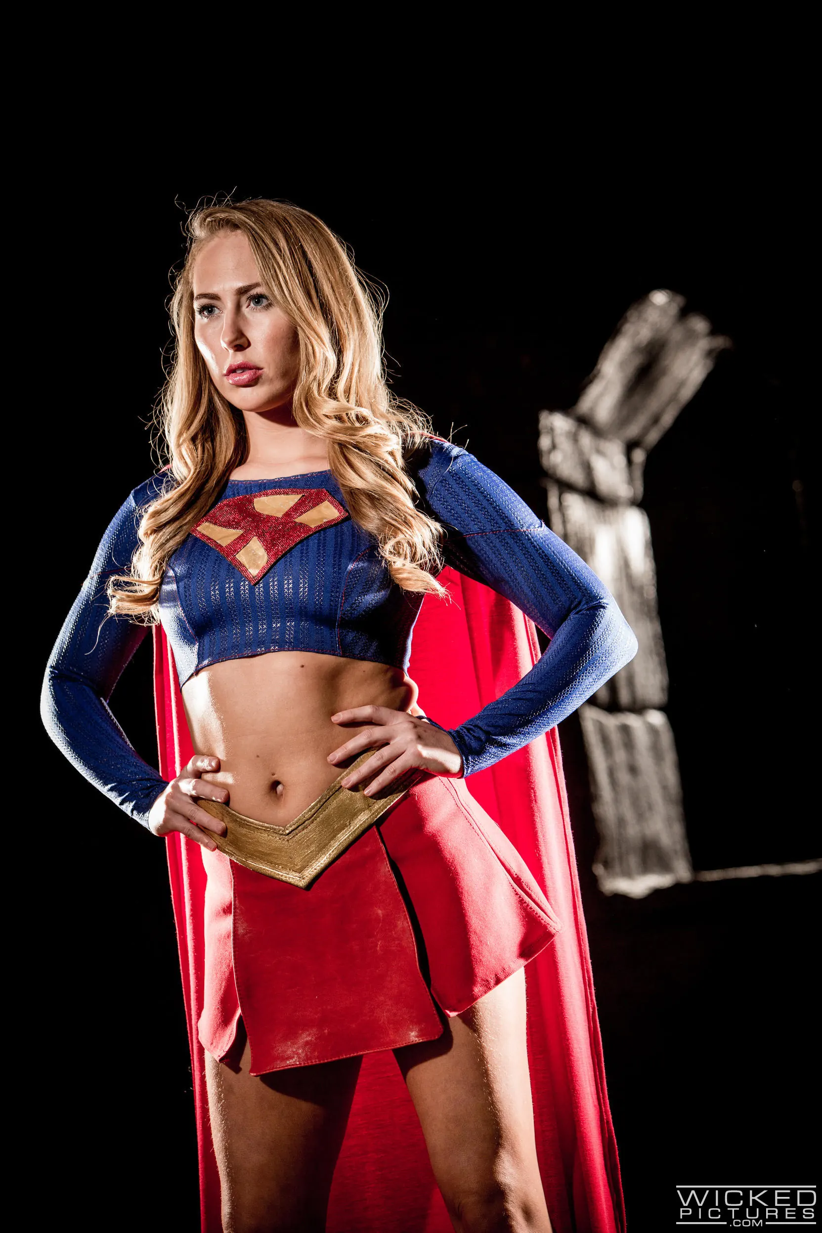 Carter Cruise - Supergirl xxx: una escena de parodia de Axel Braun 1 | Picture (3)