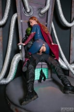 Carter Cruise - Supergirl XXX: An Axel Braun Parody Scene 1 | Picture (27)
